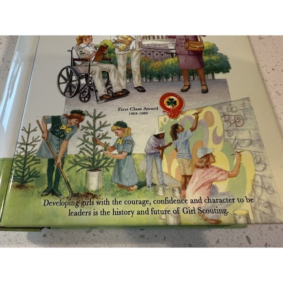 Girl Scout Tin Take the Lead Book Style - Picture 5 of 12
